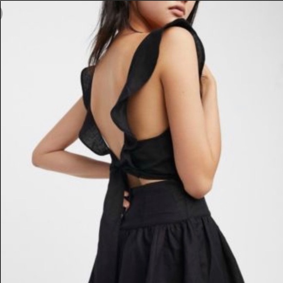 Free People Dresses & Skirts - Free people collette linen dress tie back ruffle
